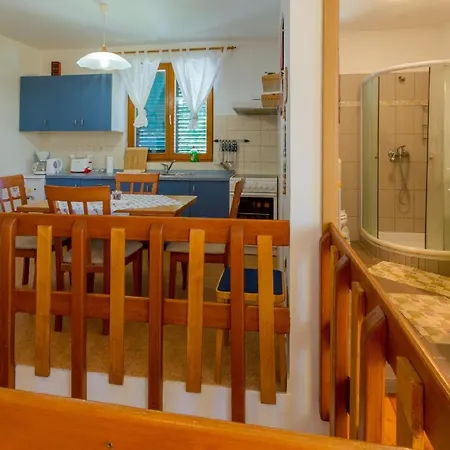 度假居 Fuer 5 Personen Ca 75 Qm In Crikvenica, Kvarner Bucht Und Umgebung *