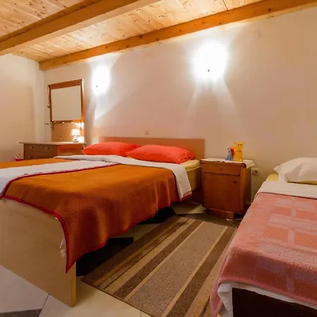Fuer 5 Personen Ca 75 Qm In Crikvenica, Kvarner Bucht Und Umgebung 度假居 *